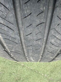 Michelin Latitude Tour HP - 235/55 R18 100V - 3