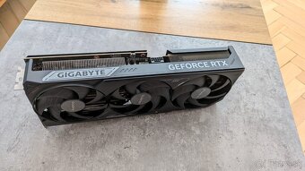 GIGABYTE GeForce RTX 5080 WINDFORCE OC SFF 16GB - 3