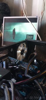 AMD Radeon HD 6670 1GB DDR5 Sapphire gpu - 3