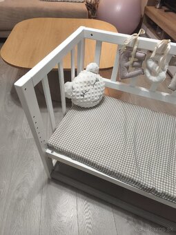 Postieľka, prístelka, kolíska a lavička - 3