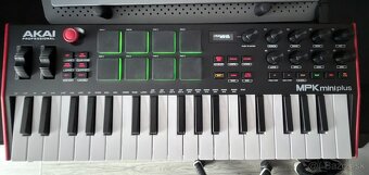Akai MPK Mini Plus - 3