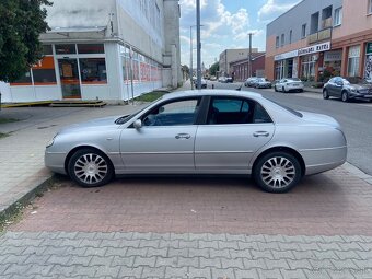 Lancia Thesis 2,4 110kw man6 BOSE - 3