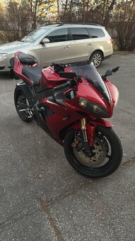 Yamaha R1 rn12 - 3
