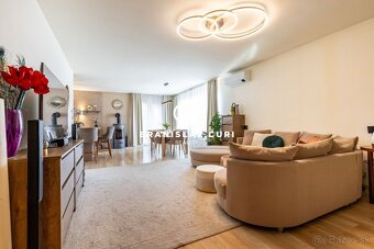 MODERNÝ 4-IZBOVÝ BUNGALOV VO VAJKOVCIACH - 3