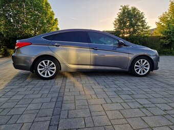 Predam Hyundai I40 1.7 diesel automat - 3