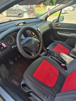 Peugeot 307 - 3