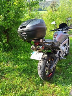 Yamaha FZ600 - 3