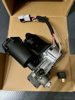 Kompresor Hitachi Land Rover Discovery 3 / 4 - 3