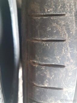 225/45 r17 - 3