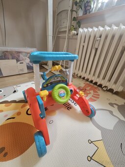 Fisher Price Obojstranné chodítko Steady Speed - 3