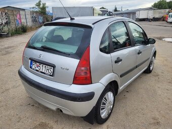 Citroën C3 1.1i
- 3