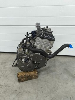 ZX636R - 3