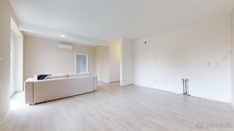 2-izb. byt v novostavbe, podl. kúrenie, 2x klíma + parking - 3