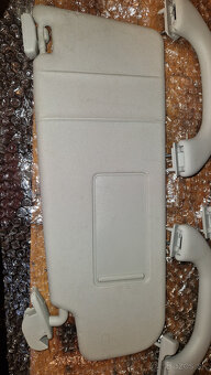 Škoda Octavia Stropné madlá a slnečná clona - 3