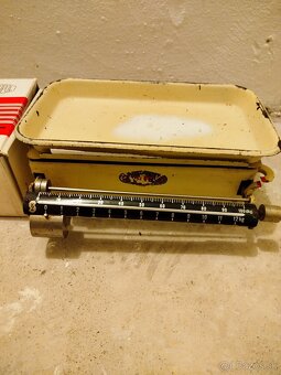 RETRO VECI - VÁHA A VYSÁVAČ - 3