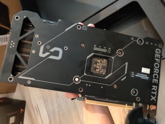 Asus DUAL RTX 4070 - 12GB - 3
