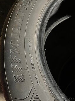 215/65R17 letné - 3