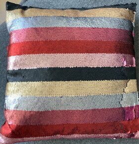 Dekorativny vankúš - 3