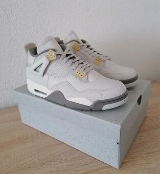 Air Jordan 4 Craft - 3
