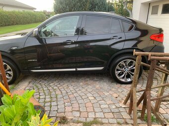 BMW X4 xDrive30d xLine A/T - 3