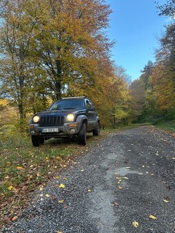Jeep cherokee kj 2.8 crd - 3