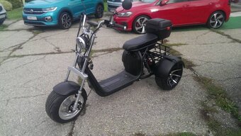 Elektrickú trojkolku .-Harley trojkolka - 3