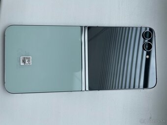 Samsung Galaxy Z Flip 5 256GB - 3