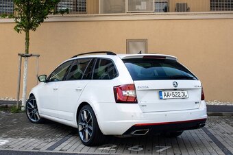 Škoda Octavia Combi 2.0 TDI RS DSG 4x4 - 3