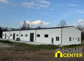 PREDAJ : skladov s kanceláriami, 382 m², 261 m²,125 m², Komá - 3