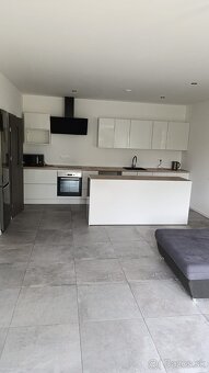 Prenájom rodinný dom Zubrohlava - 3