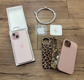 iPhone 15 128GB pink - 3