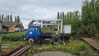 Vysokozdvižná plošina Avia 4x4 - 3