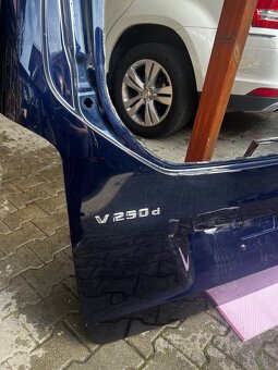 Zadné dvere/kufor na Mercedes - 3