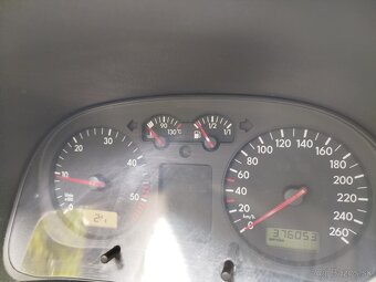 predam VW Bora 1.9 TDi - nutny servis - 3