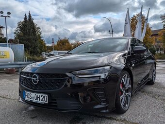 Opel Insignia GSi 4x4 2.0 Turbo - 3