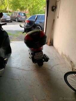 Yamaha Vity 125 cm3 ( 2010 ) - 3