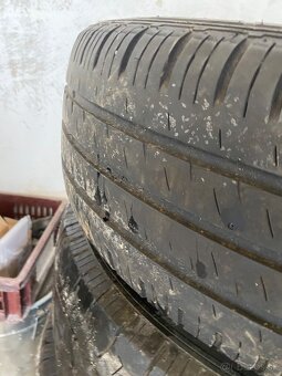 Disky Ford 235/65/r16c - 3