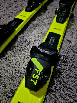 Lyže Fischer RC4 Race - 3
