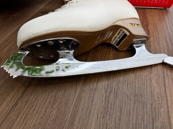 Edea Chorus 235, noze Gold Seal - 3