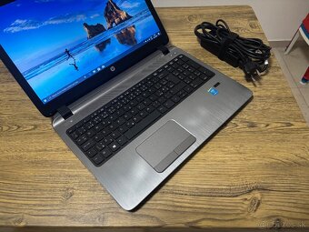 15.6"/HP Notebook/8GB RAM DDR3/128GB SSD/Intel HD 2GB - 3