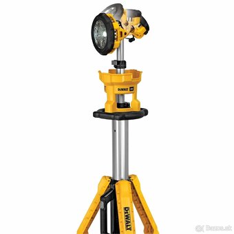DEWALT - 3