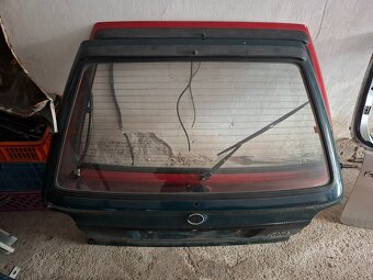 felicia - kapota, dvere, blatník - 3