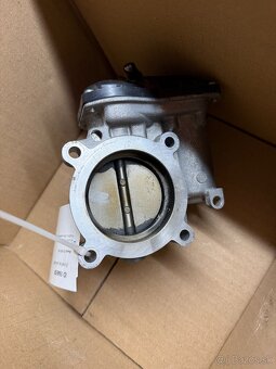 Škrtiaca klapka Mazda 3 2.0 - 3