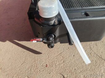 Predám čisto nový chladič - 3