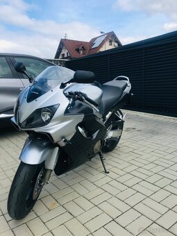 HONDA CBR 600 F - 3