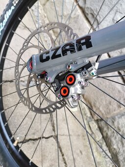 Street czar ion 24 - 3