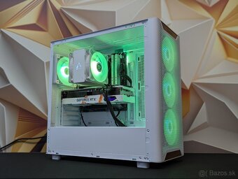 AMD RYZEN 5 7600X/RTX 3080/32GB DDR5/1TB NVMe - 3