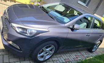 Hyundai i20 - 3