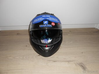 Predam krasnu novu moto prilbu znacky SHARK SPARTAN GT BLANK - 3