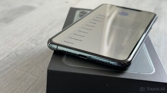 Predám iPhone 11 pro max 64gb - 3